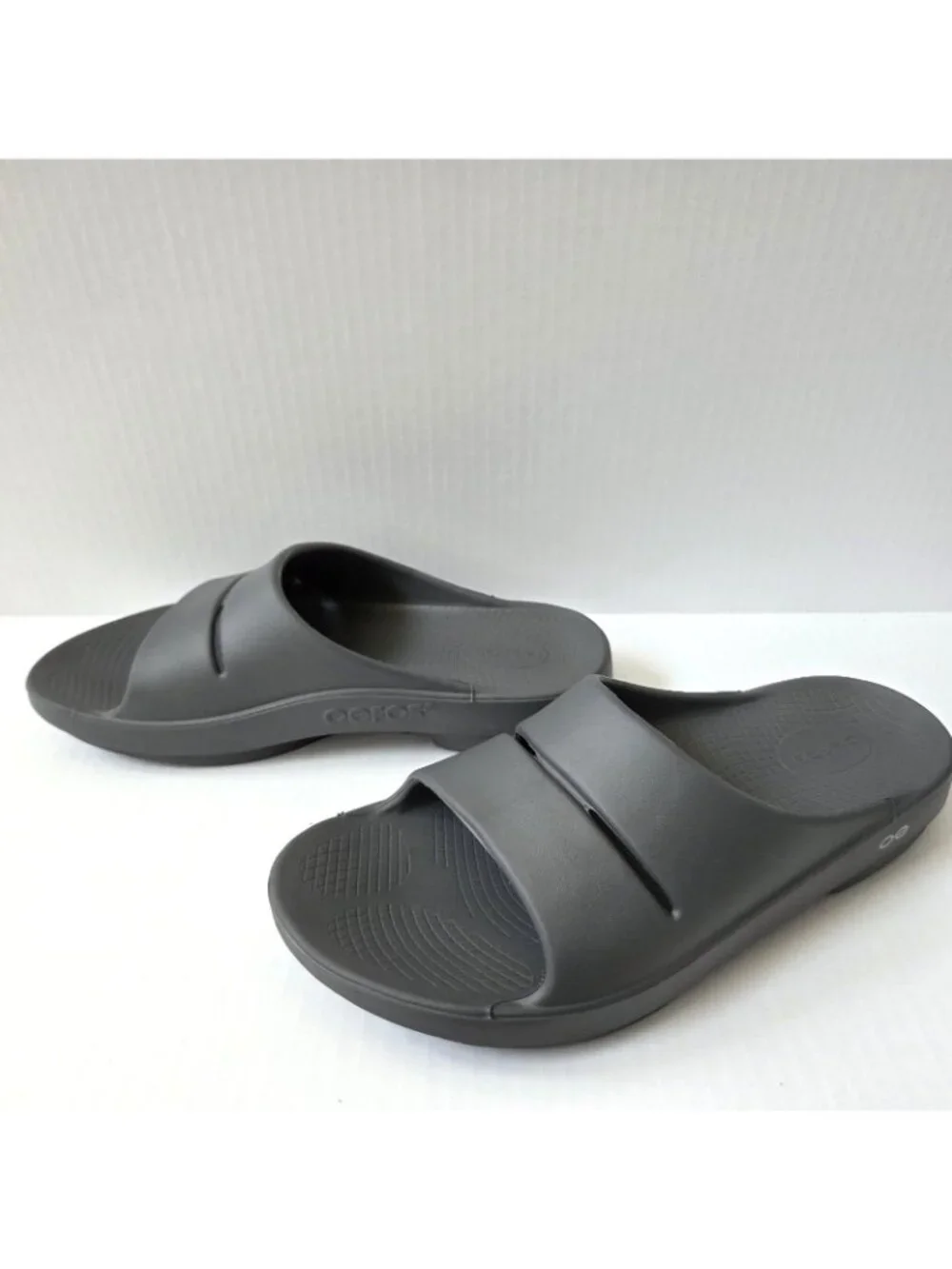 Oofos Ooahh Slide Sandals Mens 11 Gray Recovery Comfort Shoes Womens 13